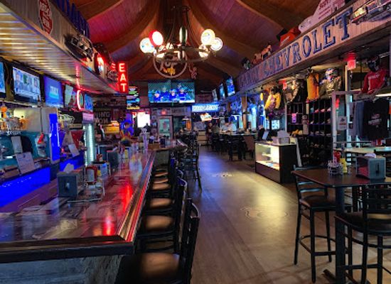 illinois/lincoln-home-national-historic-site/bar/route-66-motorheads-bar-and-grill-museum-and-entertainment-complex