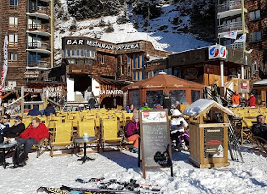 france/avoriaz/bar/la-poya