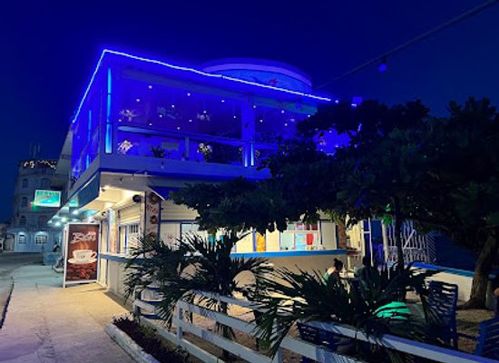 belize/corozal-district/bar/blue-s-lounge