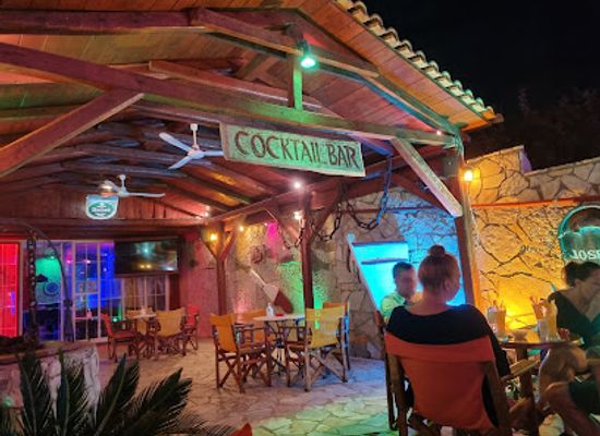 greece/zakynthos/bar/navagio-bar-laganas