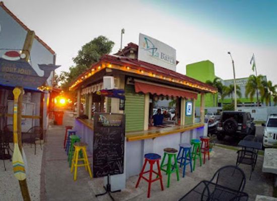 puerto-rico/rincon/bar/la-barca-snack-bar