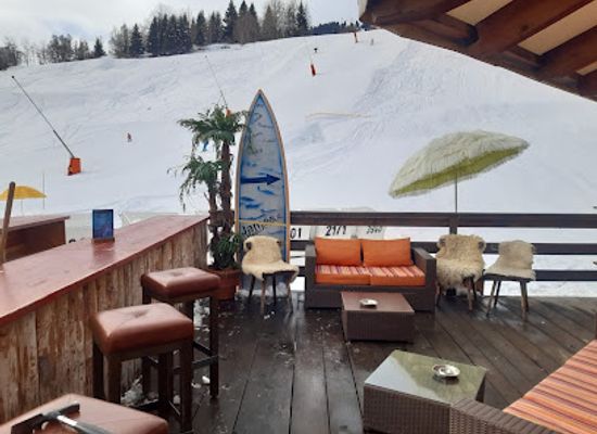 switzerland/graubunden/bar/james-beach-bar