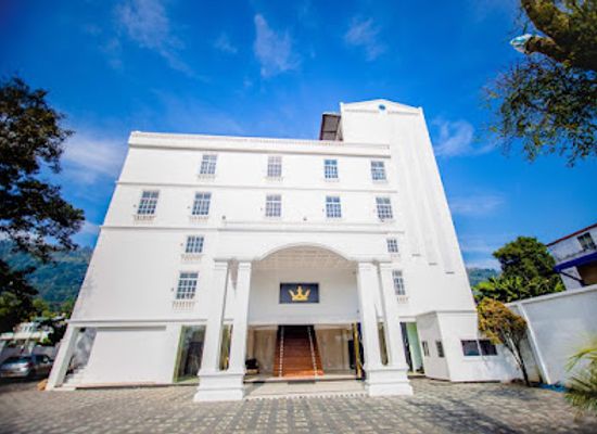 sri-lanka/badulla-district/bar/crown-regency