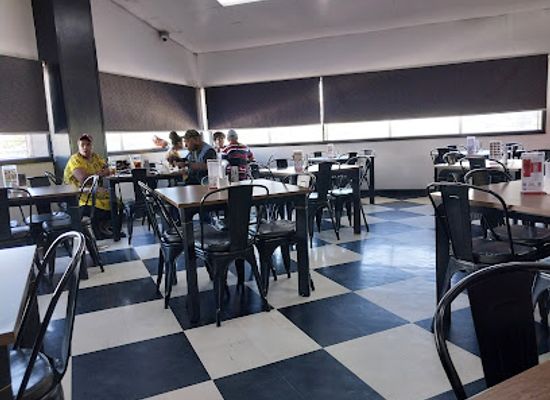 papua-new-guinea/huon-peninsula/bar/foodmart