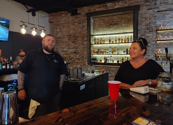 north-carolina/new-bern/bar/the-james-drinkery