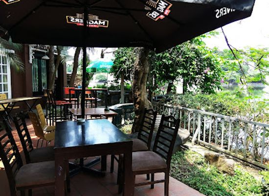 vietnam/red-river-delta/bar/red-river-tea-room