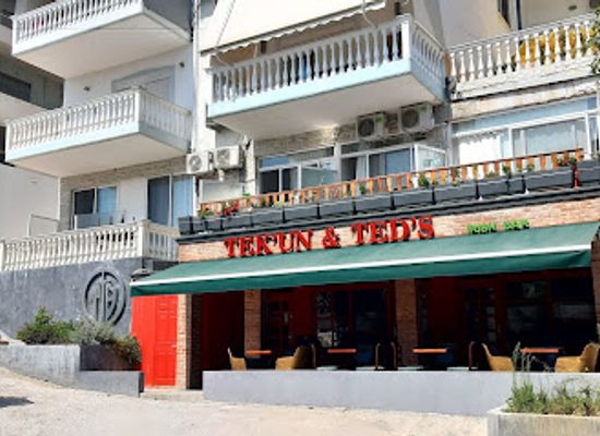 albania/saranda/bar/tek-un-ted-s-bar
