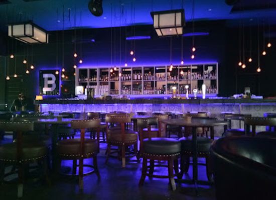 indonesia/surabaya/gubeng/bar/neon-by-brassery