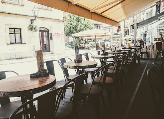 croatia/zagreb/tkalciceva-street/bar/rock-beer-club-alcatraz