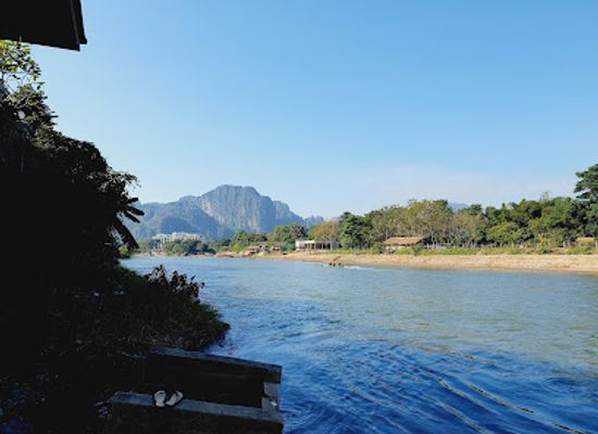 laos/champasak-cultural-landscape/bar/gary-s-irish-bar-the-rising-sun
