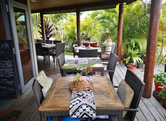 new-caledonia/poindimie/bar/le-jardin-de-poe