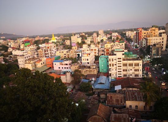 myanmar-burma/mandalay/bar/hangover-sky-bar