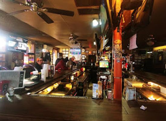 illinois/springfield/bar/curve-inn