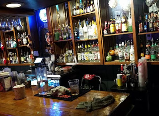 indiana/central-indiana/bar/the-side-door-pub-and-stage