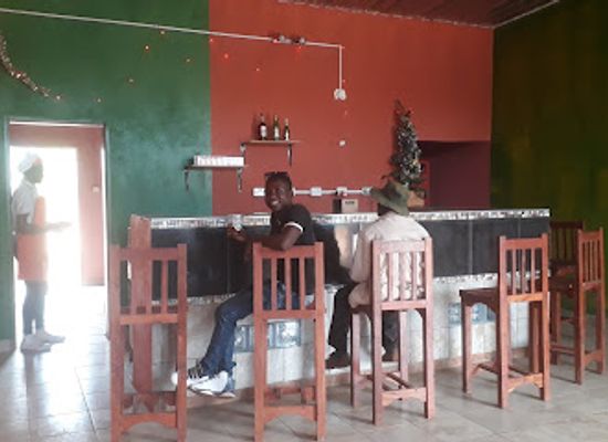 zimbabwe/midlands/bar/khaya-pub-and-grill