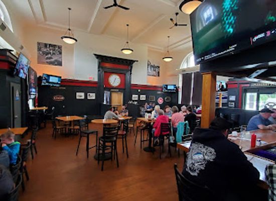 maine/knox-county/bar/trackside-station