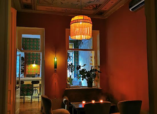 georgia/tbilisi/vera/bar/vera-by-valiko-mansion