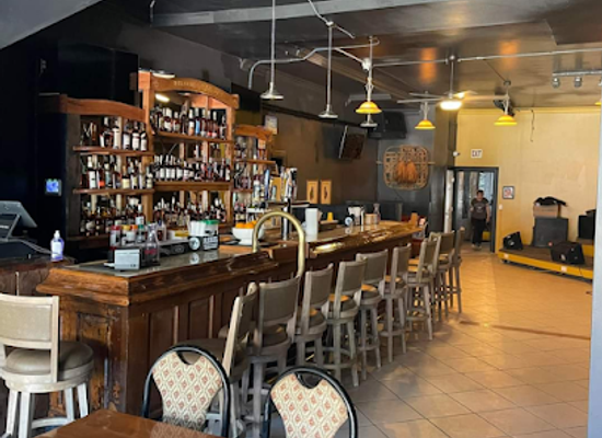 kentucky/elizabethtown/bar/doc-s-pour-house