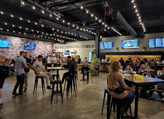 california/central-california/bar/barrelhouse-brewing-fresno-taproom