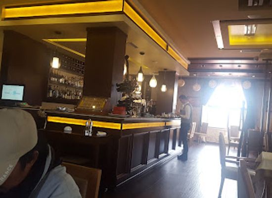 albania/kelmendi/bar/cavaliero-hotel-bar-restorant