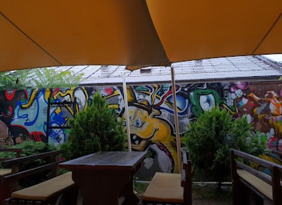 romania/maramures/bar/old-pub