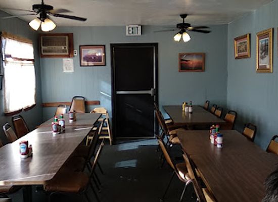 utah/blanding/bar/yaks-cafe