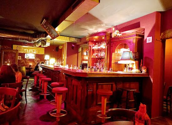 germany/dresden/neustadt/bar/little-creatures