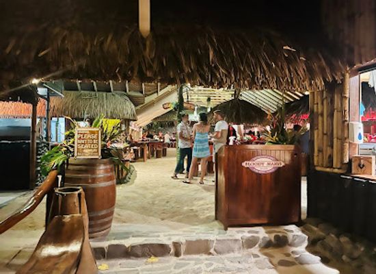 french-polynesia/austral-islands/bar/bloody-mary-s-bora-bora