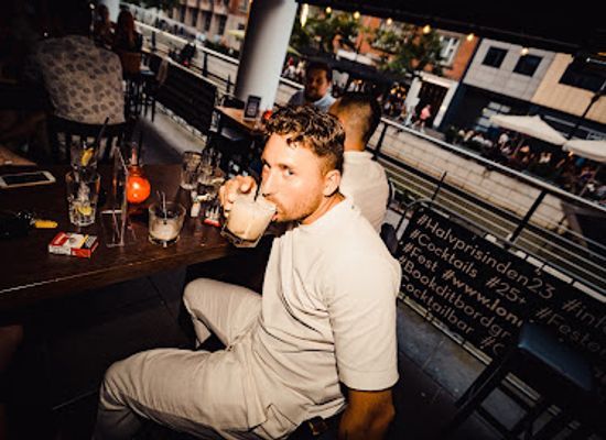 denmark/aarhus/latinerkvarteret/bar/london