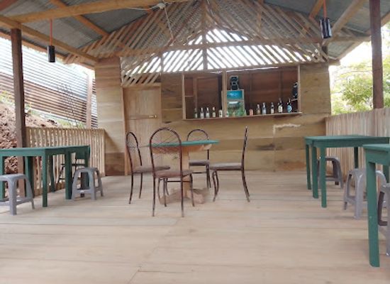 guatemala/northern-lowlands/bar/la-ultima-y-nos-vamos