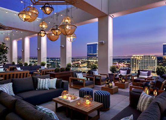 california/irvine/bar/hive-and-honey-rooftop-bar