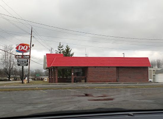 indiana/versailles-state-park/bar/dairy-queen-grill-chill
