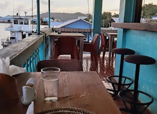 palau/ngaremlengui/bar/kramer-s-bar-and-restaurant