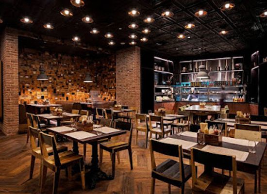 qatar/katara-cultural-village/bar/hudson-tavern