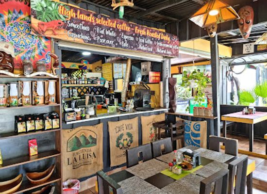 costa-rica/la-fortuna/bar/red-frog-coffee-roasters