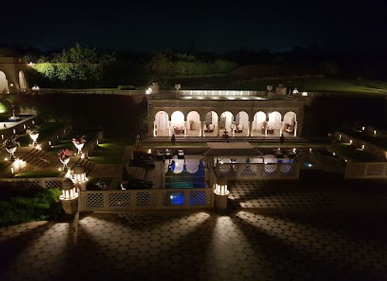 india/agra/bar/the-bar