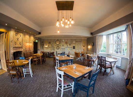 united-kingdom/hertfordshire/bar/red-lion
