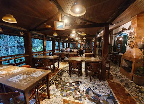 brazil/itatiaia-national-park/bar/vernissage-agora-e-loazo-resto