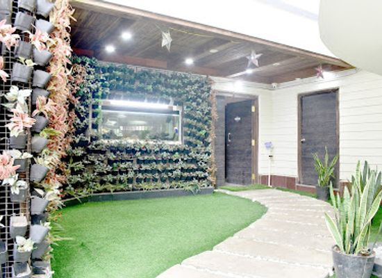 india/mizoram/bar/tavern-guesthouse-restaurant