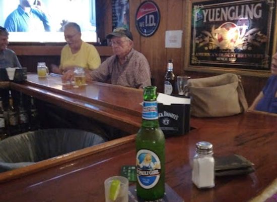florida/suwannee-river/bar/the-santa-fe-bar