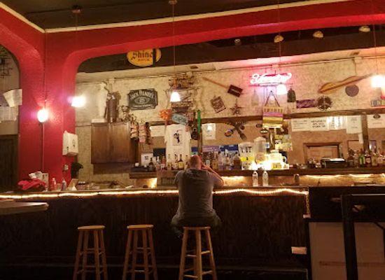 mississippi/the-capital-region/bar/f-jones-corner