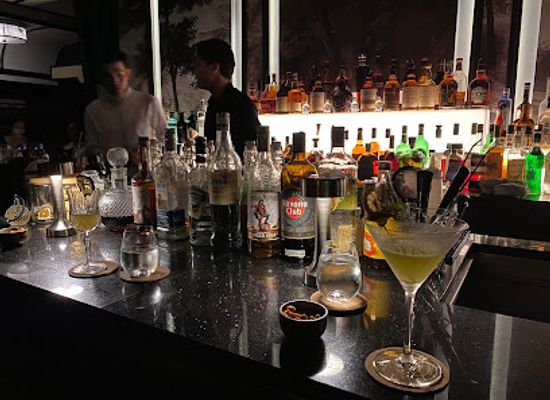 laos/plain-of-jars/bar/artisan-bar
