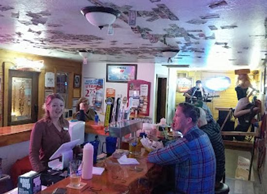 utah/sevier-valley/bar/saddlebag-saloon