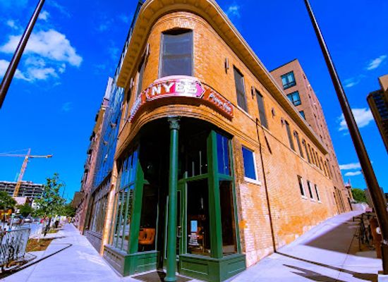 minnesota/twin-cities-metropolitan-area/bar/nye-s-bar