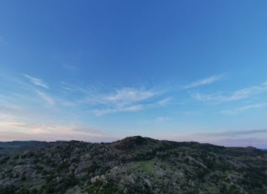 oklahoma/wichita-mountains-wildlife-refuge/bar/wichita-mountains-national-wildlife-refuge-west-entrance