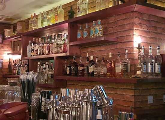 jordan/southern-jordan-valley/bar/the-leprechaun-restaurant-pub