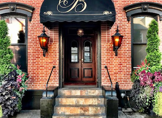 pennsylvania/amish-country/bar/the-belvedere-inn