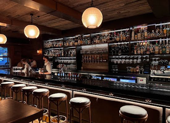 new-zealand/queenstown/bar/ferg-s-bar