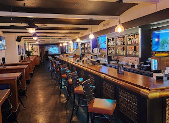 utah/great-salt-lake-desert/bar/boomerangs-down-under-bar