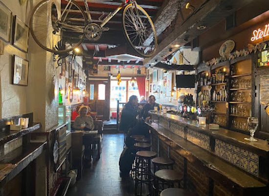 belgium/limburg/bar/de-kleine-hal